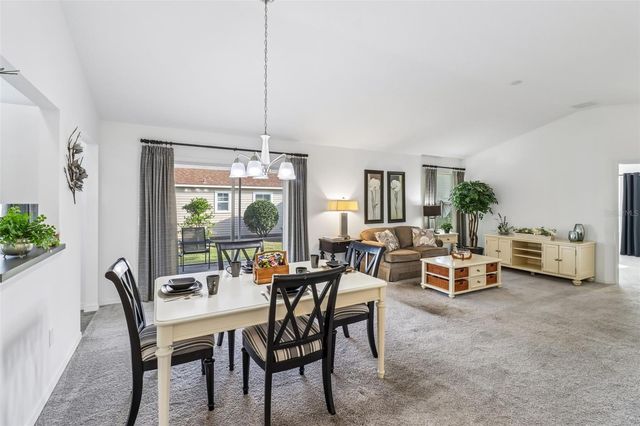 2408 CARRIAGE HILL WAY, The Villages, FL 32162