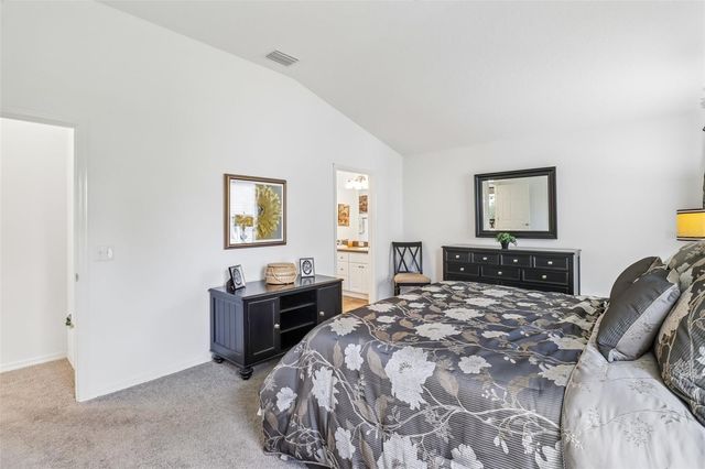 2408 CARRIAGE HILL WAY, The Villages, FL 32162