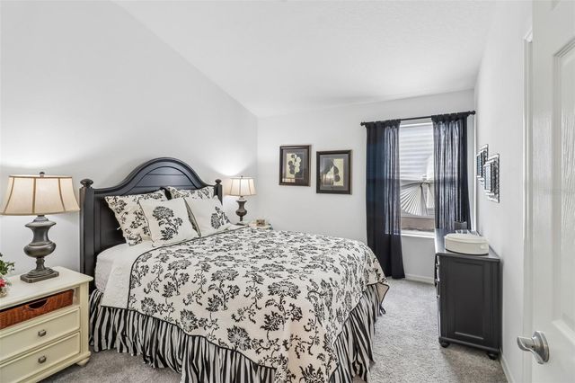 2408 CARRIAGE HILL WAY, The Villages, FL 32162