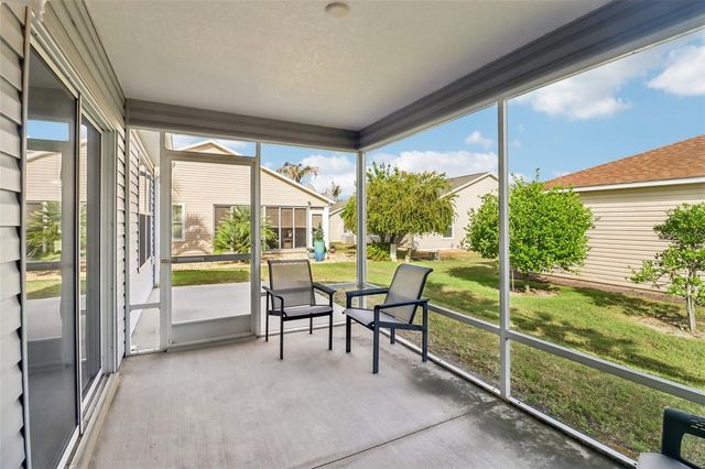 2408 CARRIAGE HILL WAY, The Villages, FL 32162