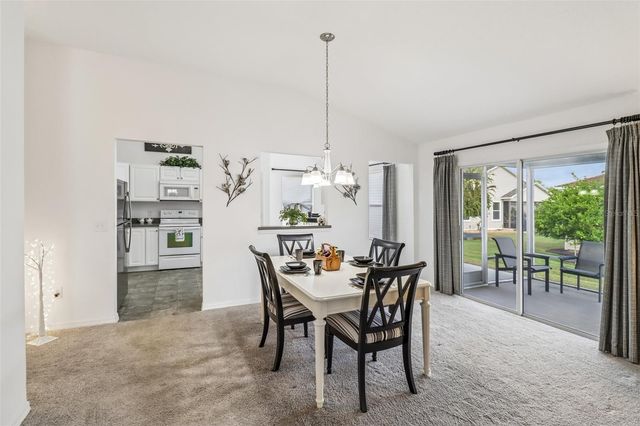 2408 CARRIAGE HILL WAY, The Villages, FL 32162