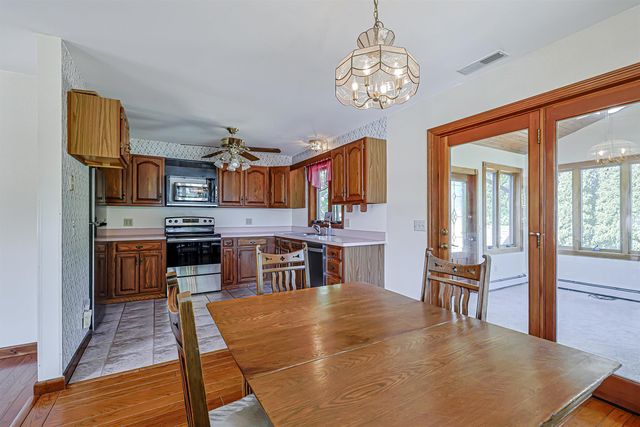 19 Brooks Road, Seabrook, NH 03874