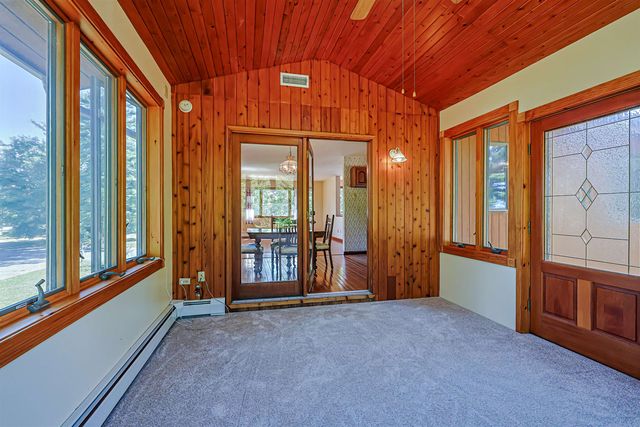 19 Brooks Road, Seabrook, NH 03874