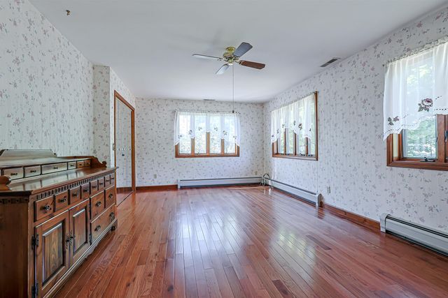 19 Brooks Road, Seabrook, NH 03874