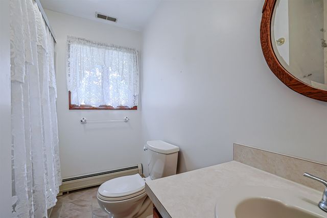 19 Brooks Road, Seabrook, NH 03874