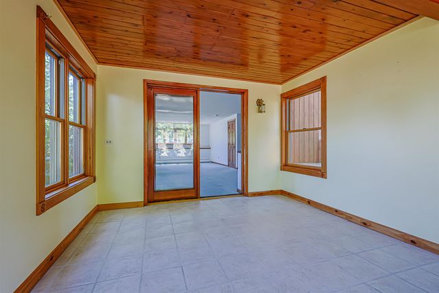 19 Brooks Road, Seabrook, NH 03874