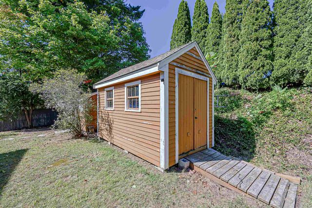 19 Brooks Road, Seabrook, NH 03874