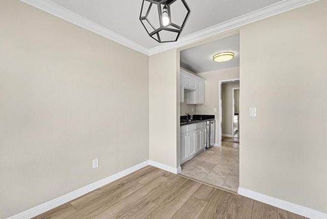 8 Commodore Drive C457, Emeryville, CA 94608