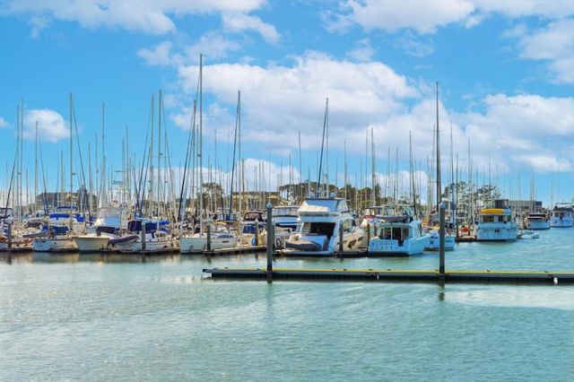 8 Commodore Drive C457, Emeryville, CA 94608