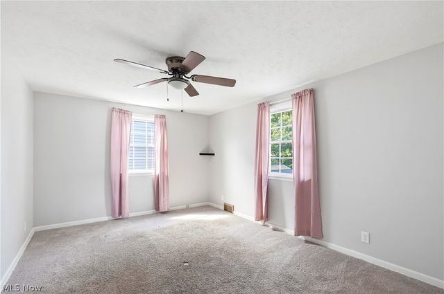 2345 Triplett Boulevard, Akron, OH 44312