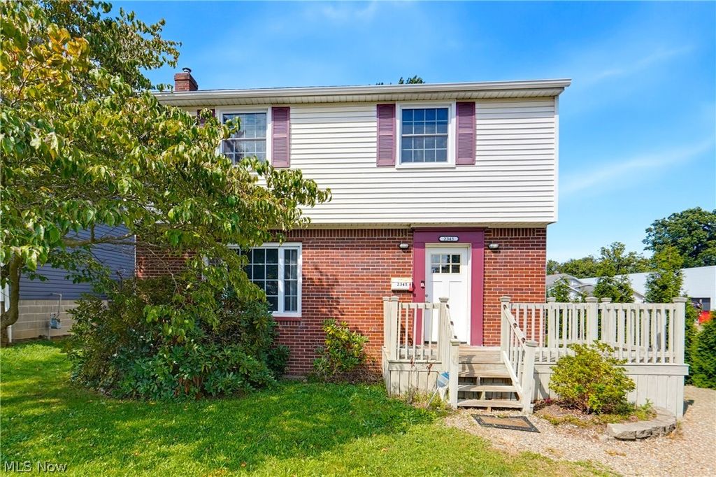 2345 Triplett Boulevard, Akron, OH 44312