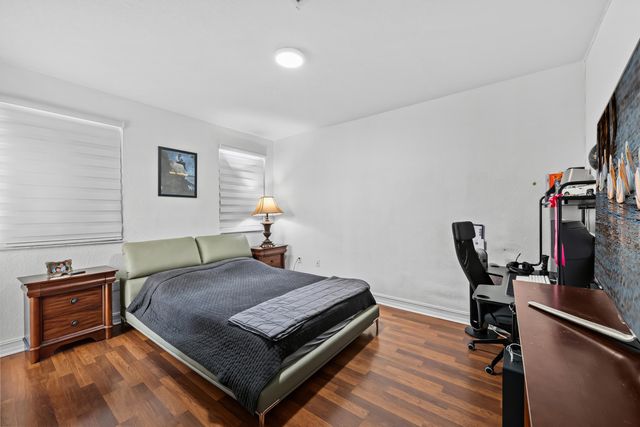 11491 NW 82nd Terrace NW, Doral, FL 33178