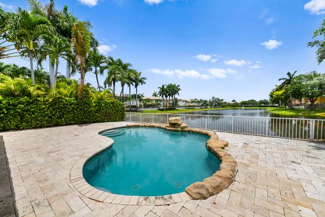 11491 NW 82nd Terrace NW, Doral, FL 33178