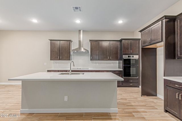 7259 E BLISSFUL BREEZE Lane, San Tan Valley, AZ 85143