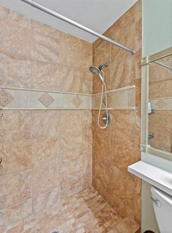 110 S LAUBER WAY, Tampa, FL 33609