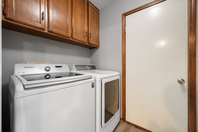 3800 Twin Creek Drive, Arlington, TX 76015