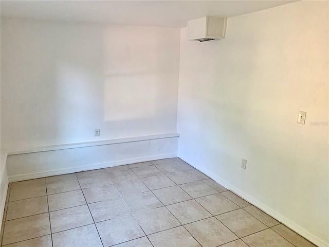 2038 19TH AVENUE W, Bradenton, FL 34205