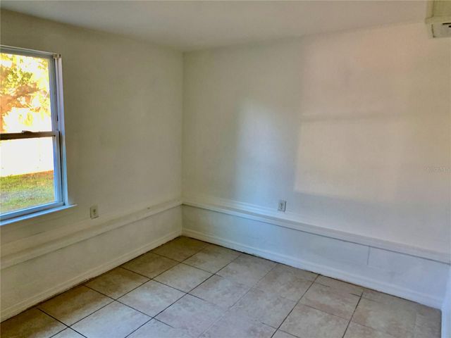 2038 19TH AVENUE W, Bradenton, FL 34205