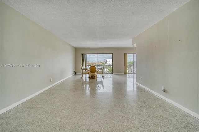 9700 E Bay Harbor Dr 508, Bay Harbor Islands, FL 33154