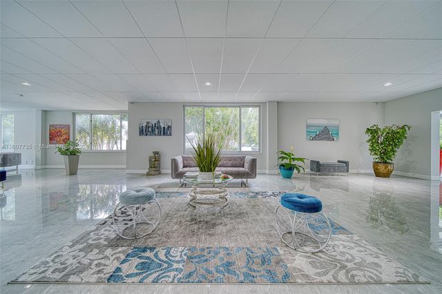 9700 E Bay Harbor Dr 508, Bay Harbor Islands, FL 33154