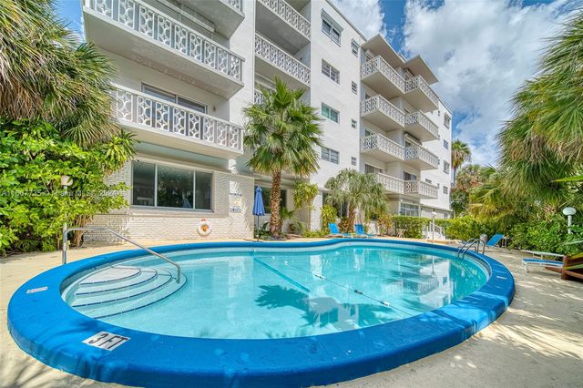 9700 E Bay Harbor Dr 508, Bay Harbor Islands, FL 33154