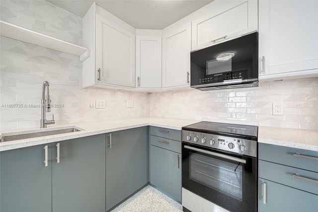 9700 E Bay Harbor Dr 508, Bay Harbor Islands, FL 33154