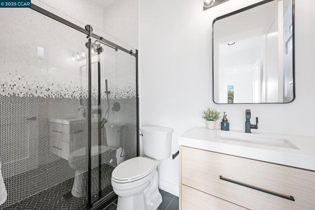 2223 Byron St, Berkeley, CA 94702