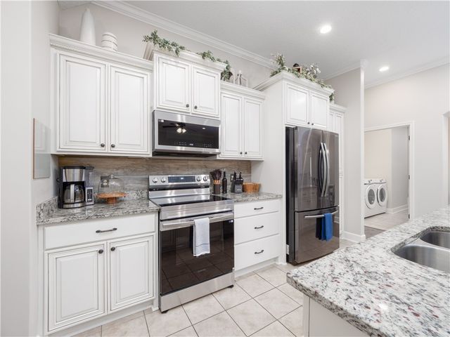 558 Freedom Trail, Brunswick, GA 31520