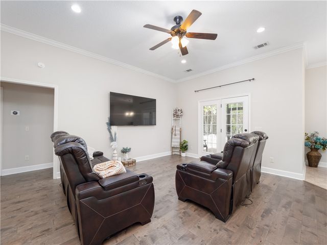 558 Freedom Trail, Brunswick, GA 31520