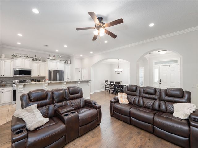 558 Freedom Trail, Brunswick, GA 31520