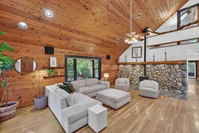 360 Mcgaffigan Mill Road, Boulder Creek, CA 95006