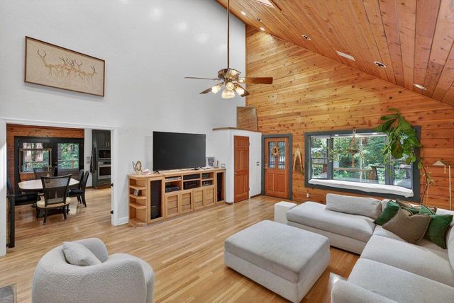 360 Mcgaffigan Mill Road, Boulder Creek, CA 95006