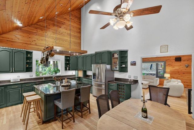 360 Mcgaffigan Mill Road, Boulder Creek, CA 95006