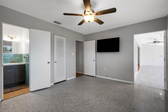 11436 RIDGEWOOD CIRCLE, Seminole, FL 33772