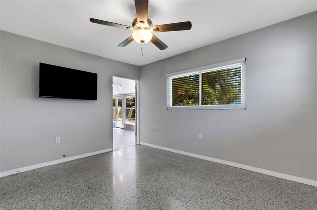 11436 RIDGEWOOD CIRCLE, Seminole, FL 33772