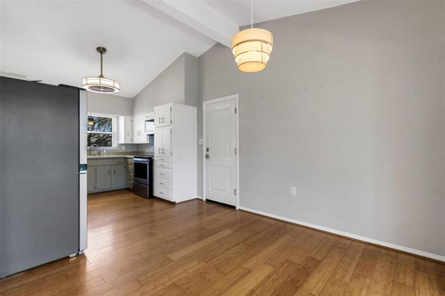 11436 RIDGEWOOD CIRCLE, Seminole, FL 33772