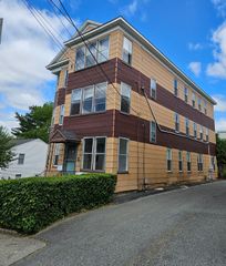 5 Watson Avenue, Worcester, MA 01606