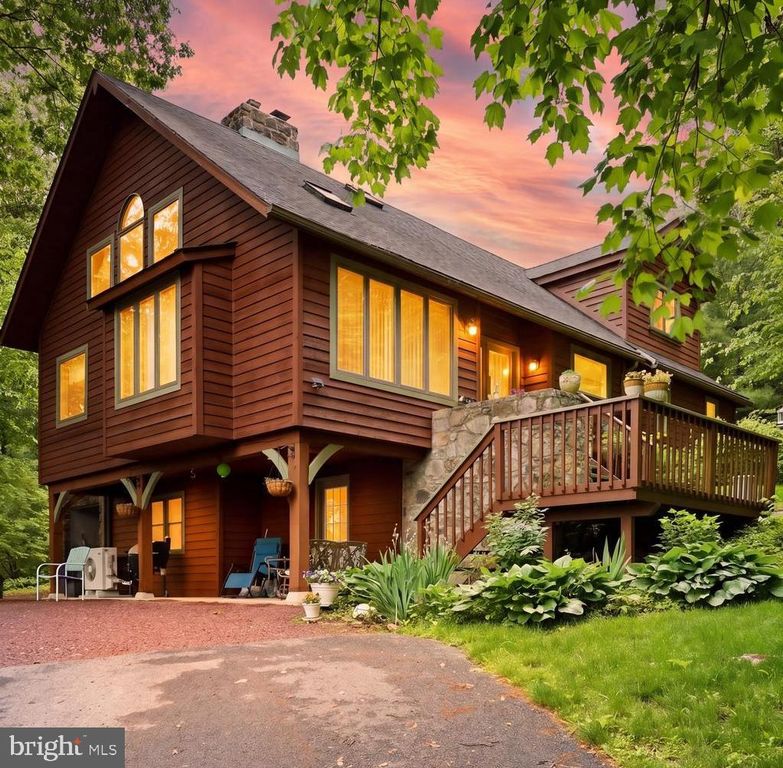 105 BLAIR MOUNTAIN RD, Dillsburg, PA 17019