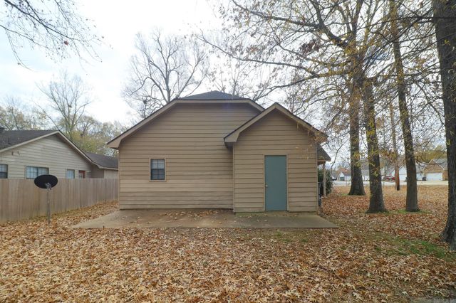 2300 Biltmore Cove, Jonesboro, AR 72404