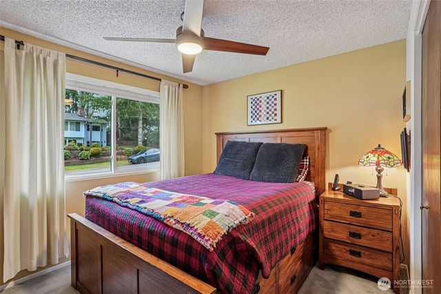 21312 NE 60th Place, Redmond, WA 98053