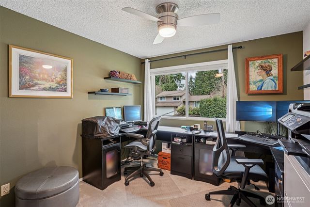 21312 NE 60th Place, Redmond, WA 98053