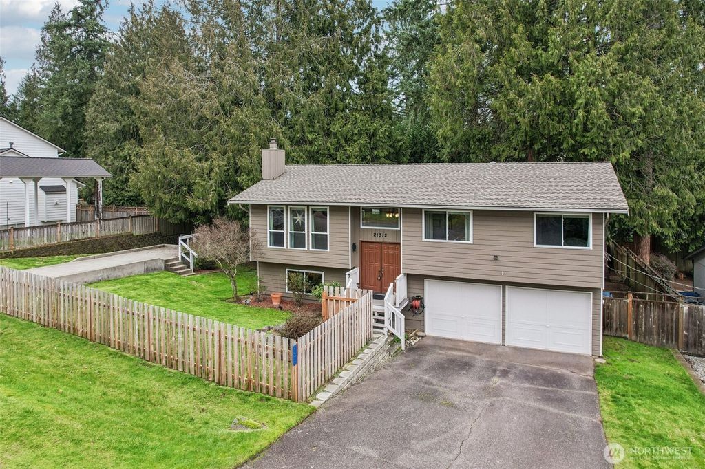 21312 NE 60th Place, Redmond, WA 98053