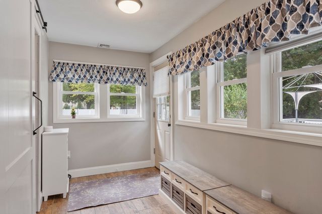 36 Harkins St, Lancaster, MA 01523