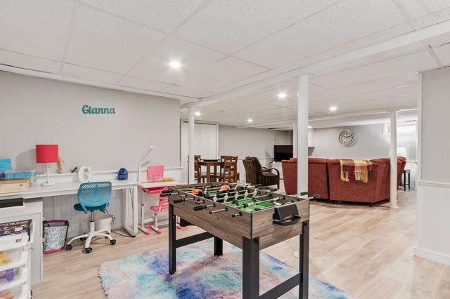 36 Harkins St, Lancaster, MA 01523