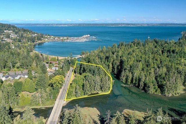 10295 NE West Kingston Road, Kingston, WA 98346
