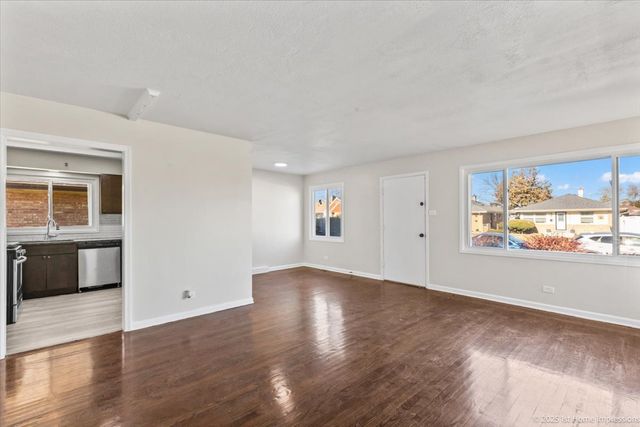 3304 Wilcox Avenue, Bellwood, IL 60104