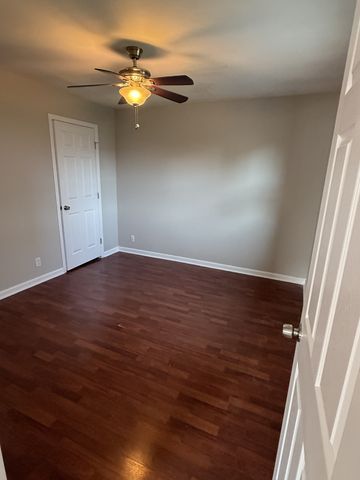 729 14th Ave, S, Nashville, TN 37203