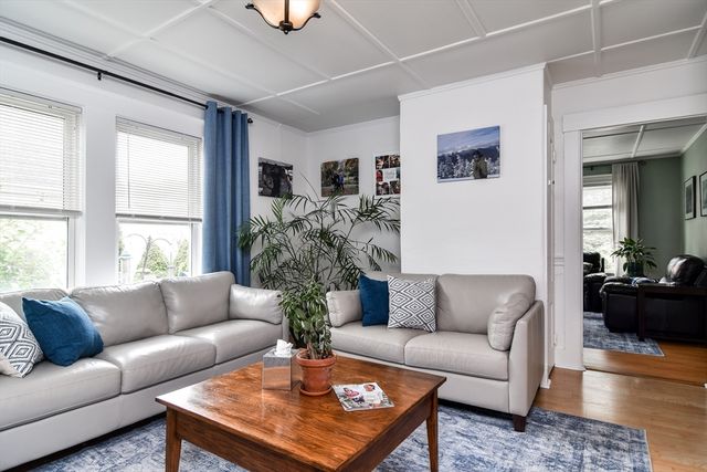 10 Forest Ave, Natick, MA 01760