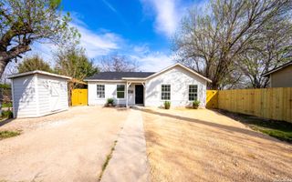 818 Hampton, San Antonio, TX 78220