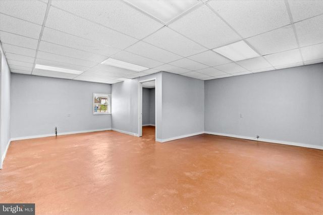34 MAIN ST, Seven Valleys, PA 17360